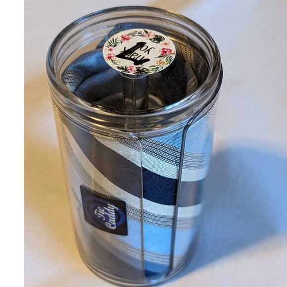 Hermes Paris Vintage 100% Silk Blue Stripe Neck Tie Authentic - Picture 11 of 11